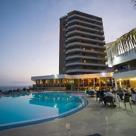 Duas Torres Apartahotel 4*