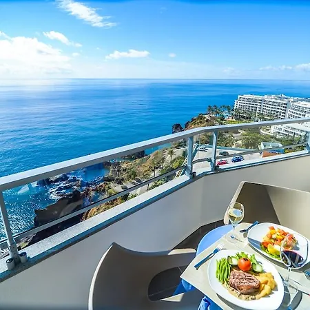 Apartahotel Duas Torres Funchal (Madeira)