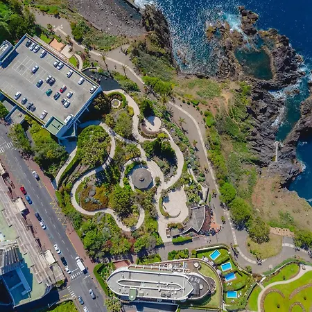 Duas Torres 4* Funchal (Madeira)
